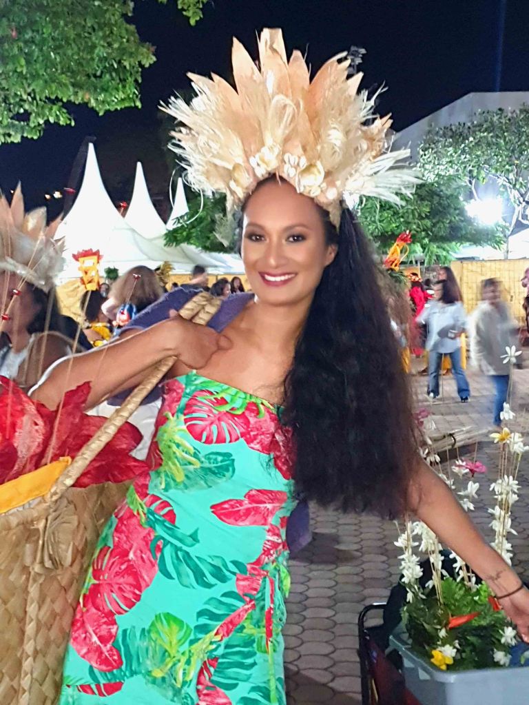 Heiva I Tahiti dancer with costumes